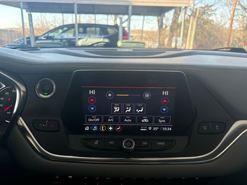 Used 2022 Chevrolet Blazer LT image 18