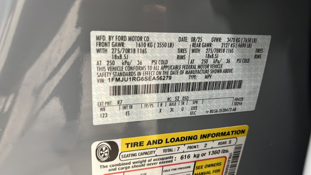 Used 2025 Ford Expedition Tremor AWD/4WD image 29