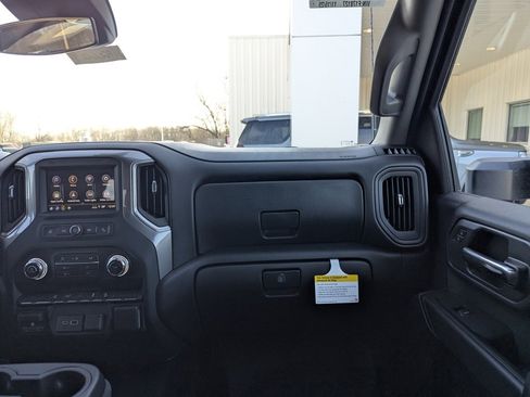 New 2026 GMC Sierra 2500 Pro w/ Convenience Package image 4