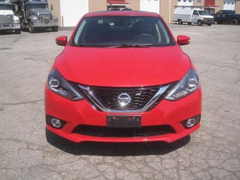 Used 2017 Nissan Sentra SR Turbo w/ SR Turbo Premium Package FWD image 2