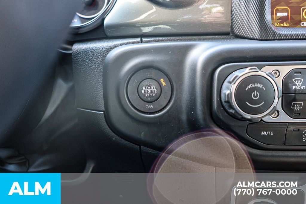 Used 2023 Jeep Wrangler Unlimited Sahara w/ Cold Weather Group AWD/4WD image 42