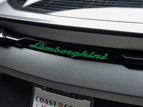Used 2019 Lamborghini Urus AWD/4WD image 14