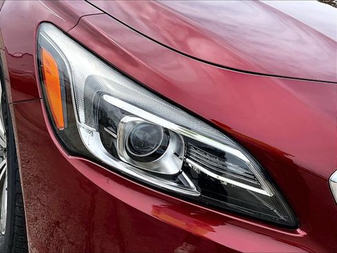 Used 2017 Buick LaCrosse Essence w/ Sun and Shade Package FWD image 33