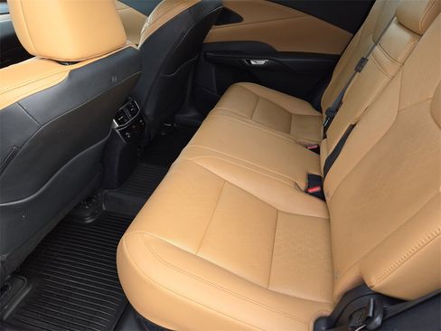 Used 2023 Lexus RX 350 w/ Cold Area Package image 30