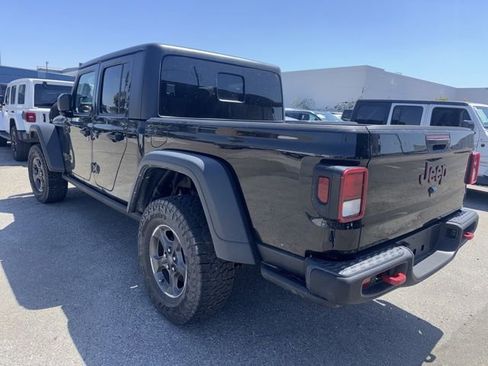 Used 2022 Jeep Gladiator Rubicon w/ Cold Weather Group AWD/4WD image 7
