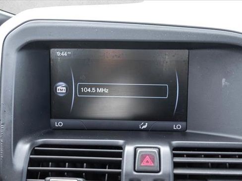 Used 2011 Volvo XC60 3.2 FWD image 15