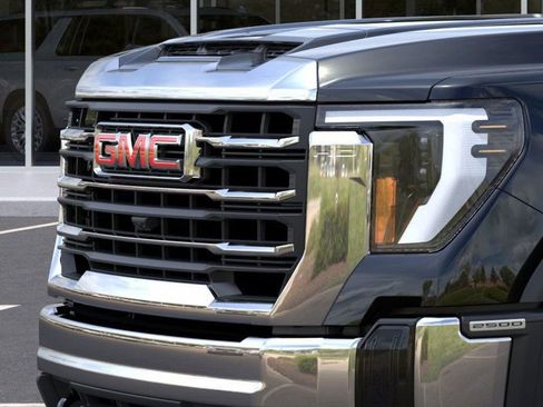 New 2025 GMC Sierra 2500 SLE w/ SLE Convenience Package image 13