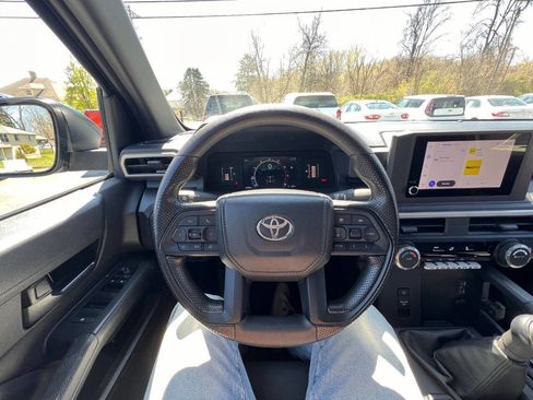 Used 2024 Toyota Tacoma SR image 26