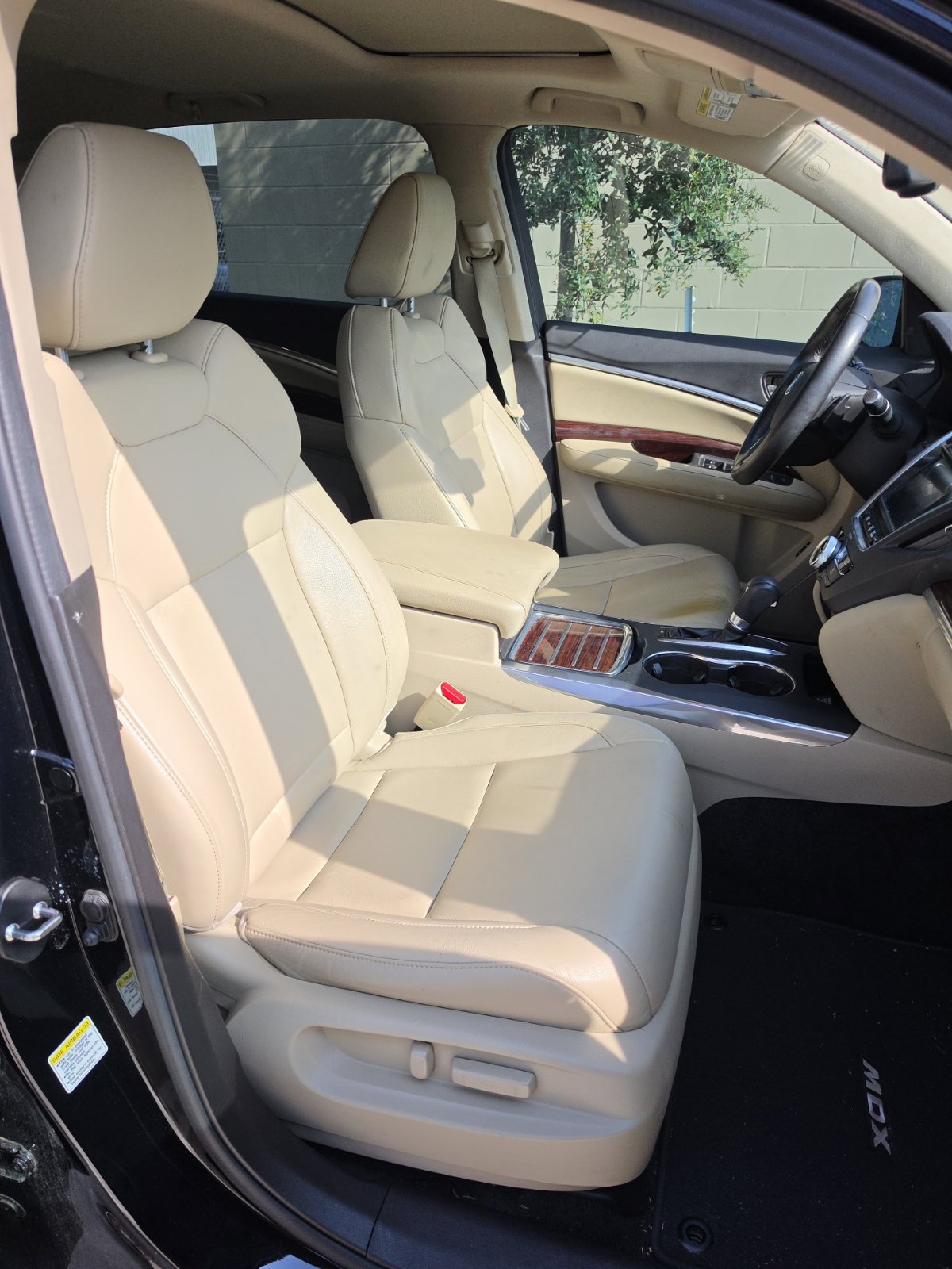 Used 2015 Acura MDX w/ Technology Package AWD/4WD image 25