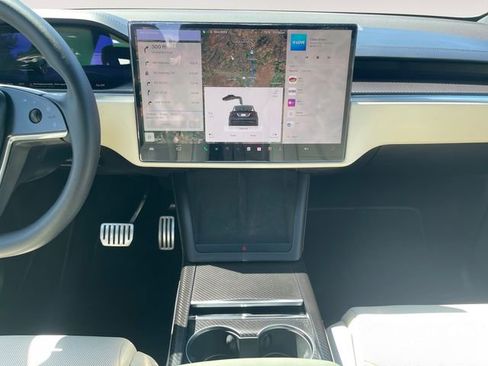 Used 2024 Tesla Model X Plaid AWD/4WD image 11