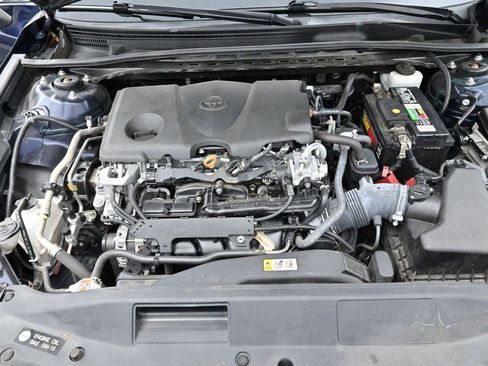 Used 2021 Toyota Camry SE FWD image 33