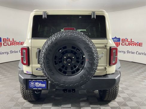 New 2026 Ford Bronco Outer Banks AWD/4WD image 4