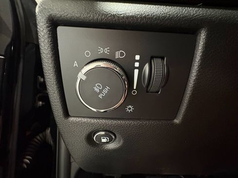 Used 2020 Jeep Grand Cherokee High Altitude AWD/4WD image 35