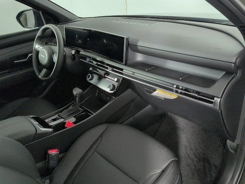 Used 2026 Hyundai Santa Cruz SEL image 12