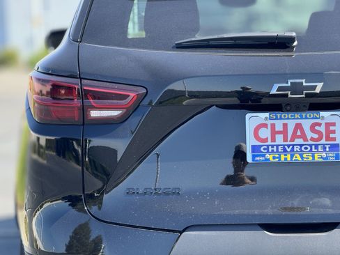 New 2025 Chevrolet Blazer LT w/ Sound & Technology Package image 7