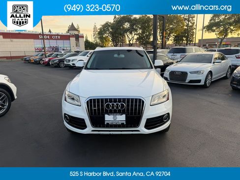 Used 2014 Audi Q5 2.0T Premium Plus w/ Premium Plus Package AWD/4WD image 2