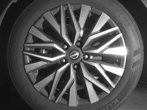 Used 2025 Nissan Altima 2.5 SV image 12