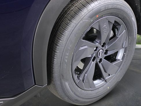New 2026 Nissan Rogue SV FWD image 9
