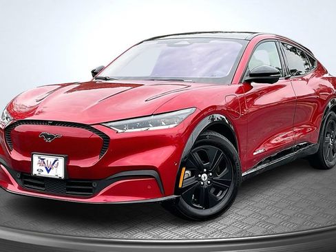 Used 2021 Ford Mustang Mach-E California Route 1 RWD image 3