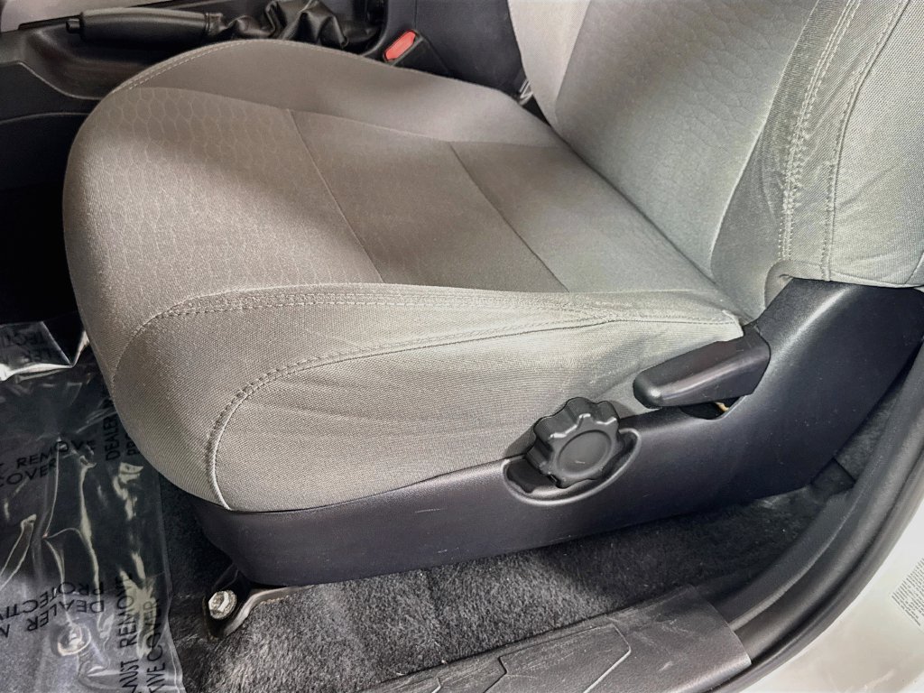 Used 2019 Toyota Tacoma SR5 AWD/4WD image 15