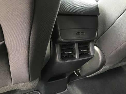 Certified 2026 Chevrolet Equinox LT AWD/4WD image 19