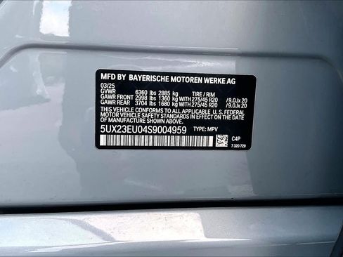 Used 2025 BMW X5 xDrive40i AWD/4WD image 38