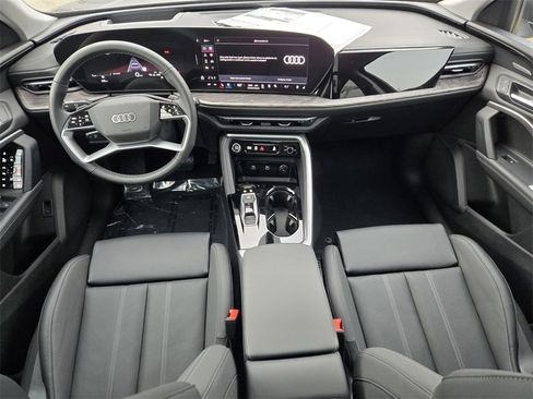 New 2025 Audi Q5 Premium Plus image 12