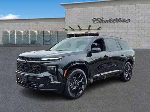 Used 2026 Chevrolet Traverse RS w/ LPO, Floor Liner Package image 1