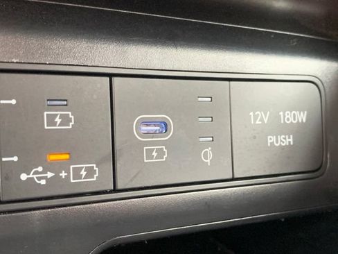 Certified 2025 Hyundai Tucson SEL FWD image 21