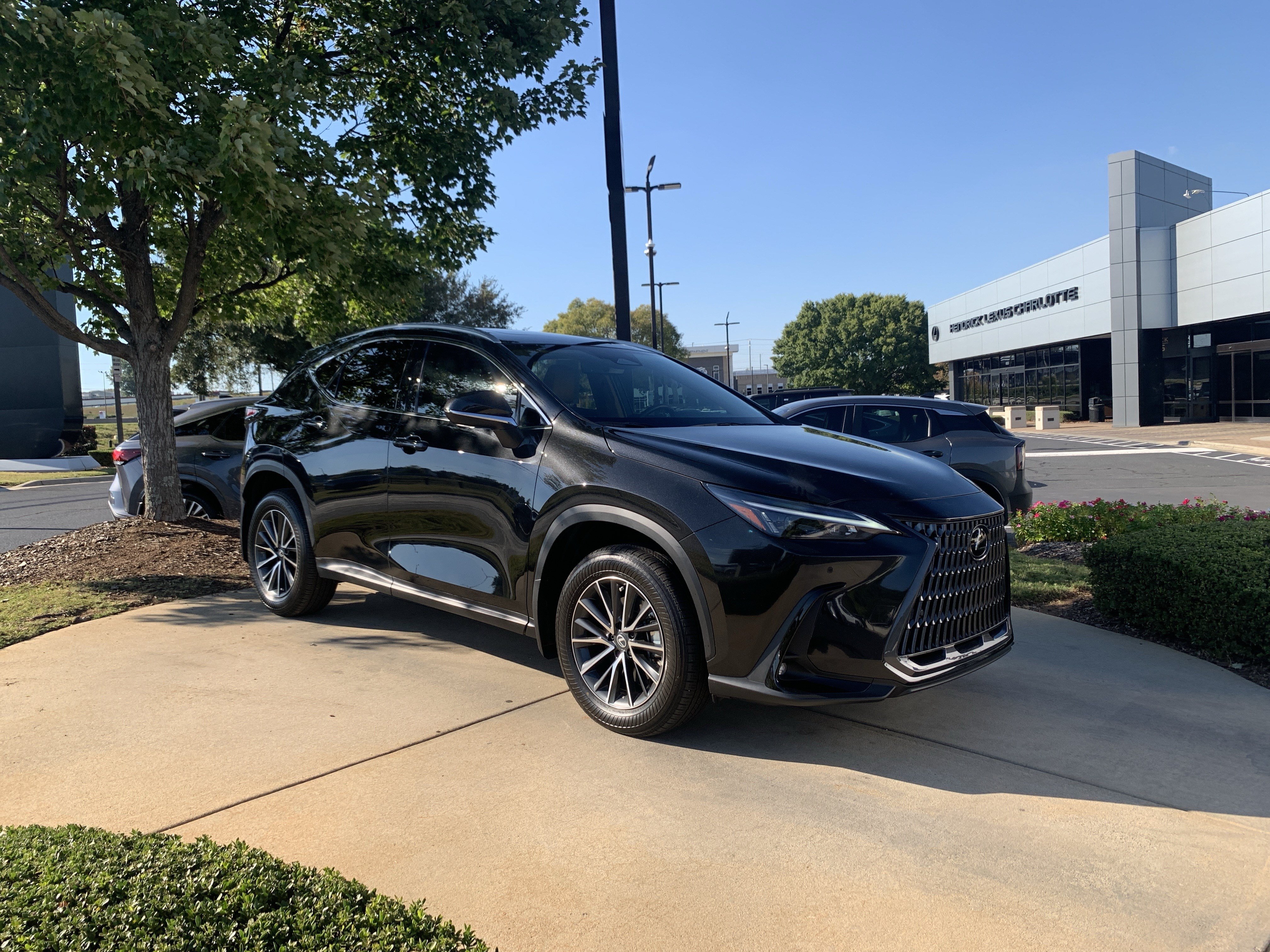Used 2026 Lexus NX 350 AWD w/ Accessory Package (2T) image 2