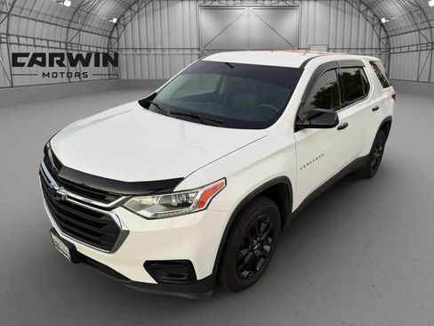 Used 2020 Chevrolet Traverse LS FWD image 13