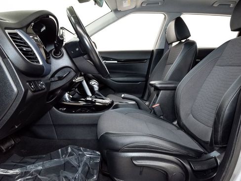 Certified 2023 Kia Seltos S FWD image 11
