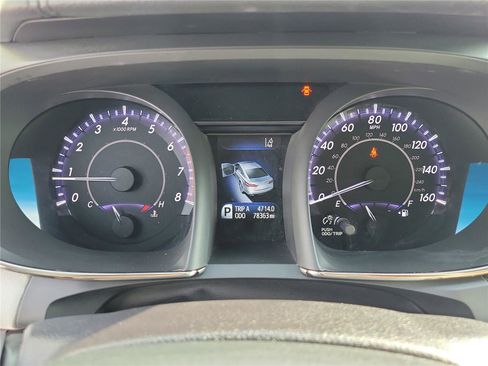 Used 2016 Toyota Avalon Limited w/ Toyota Safety Sense Package image 26