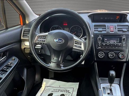 Used 2014 Subaru Crosstrek 2.0i Premium AWD/4WD image 8