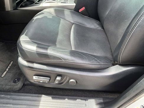 Used 2019 Toyota 4Runner Limited AWD/4WD image 19