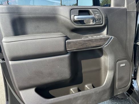 Used 2023 Chevrolet Silverado 2500 LTZ image 10