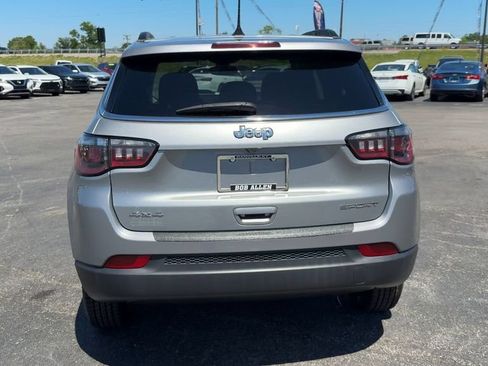 Used 2021 Jeep Compass Sport w/ Cold Weather Group AWD/4WD image 6