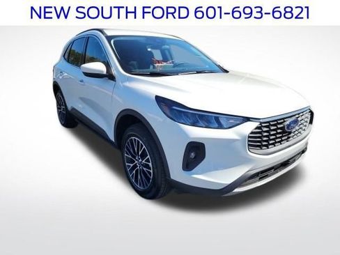New 2025 Ford Escape SE image 14