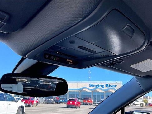 Used 2024 Chevrolet Blazer LT w/ Convenience Package image 24