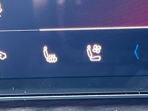 New 2025 Audi Q5 Premium Plus image 24