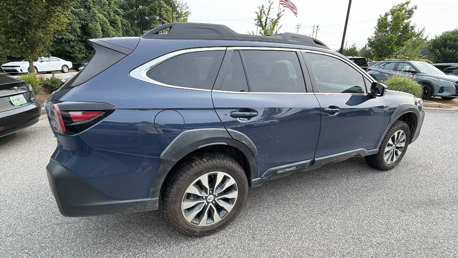 Used 2024 Subaru Outback Limited AWD/4WD image 8