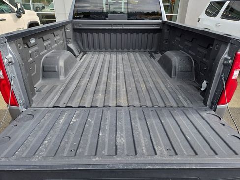 Used 2020 Chevrolet Silverado 1500 LT Trail Boss image 28