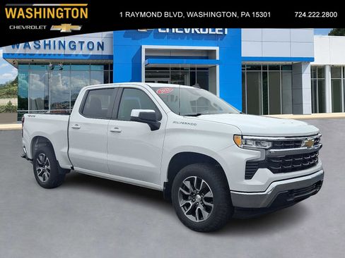 Used 2022 Chevrolet Silverado 1500 LT image 1