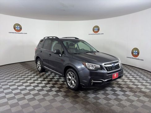 Used 2017 Subaru Forester 2.5i Touring w/ Popular Package #2 image 17