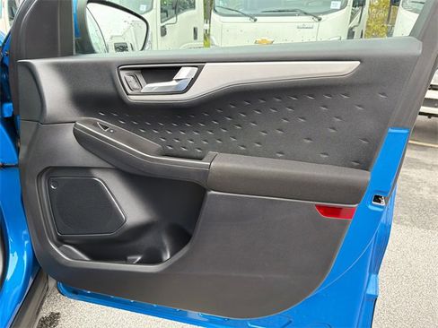 Used 2020 Ford Escape SE image 14