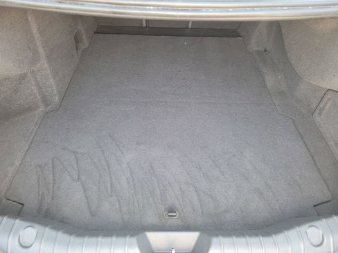 Used 2019 Jaguar XF Prestige image 8