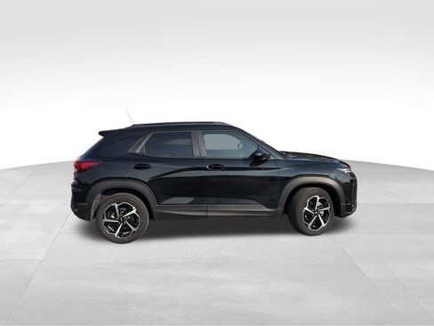 Used 2022 Chevrolet TrailBlazer RS w/ Sun and Liftgate Package AWD/4WD image 7