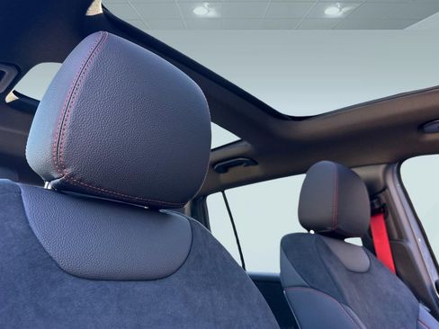 New 2026 Mercedes-Benz GLB 35 AMG 4MATIC image 24