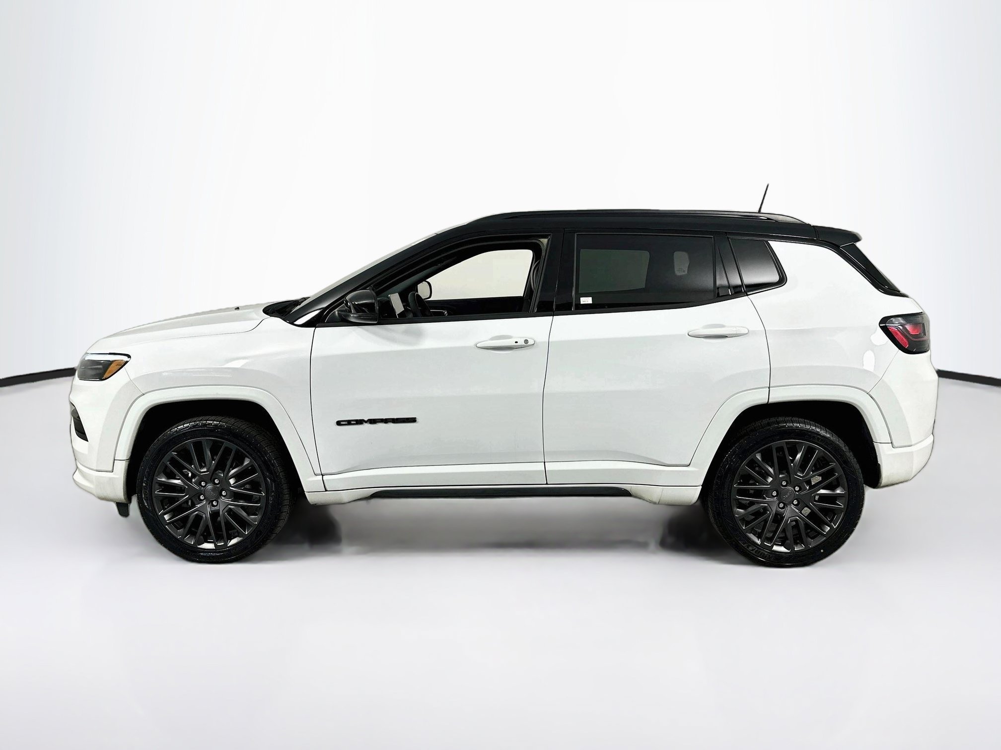 Used 2023 Jeep Compass High Altitude AWD/4WD image 8