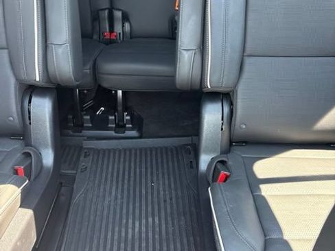 Used 2025 Cadillac Escalade Sport w/ Touring Package AWD/4WD image 22